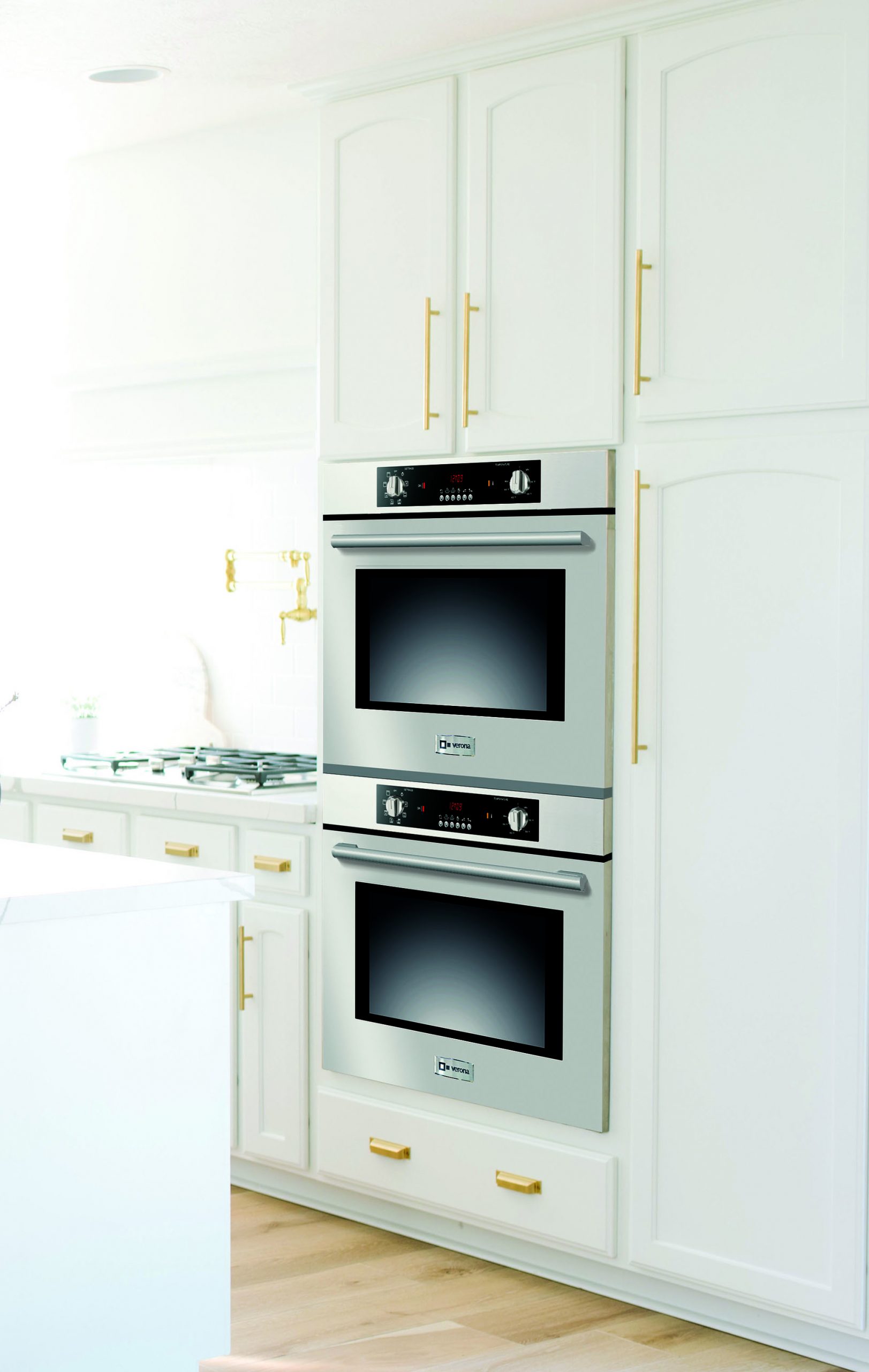 How To Clean A Self-Cleaning Oven: 7 Kitchen Cleaning Tips - Clean